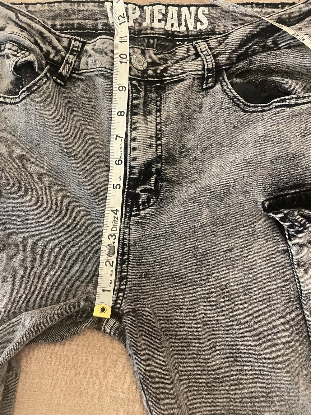 V.I.P. Jeans Black Acid Wash High Waisted‎ Flare Leg Cargo Jeans Size 13 31 - Picture 6 of 11